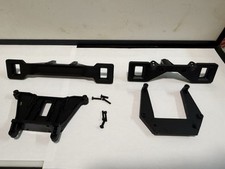 Traxxas 10422 Body Mounts F/R Clipless with Shock Towers